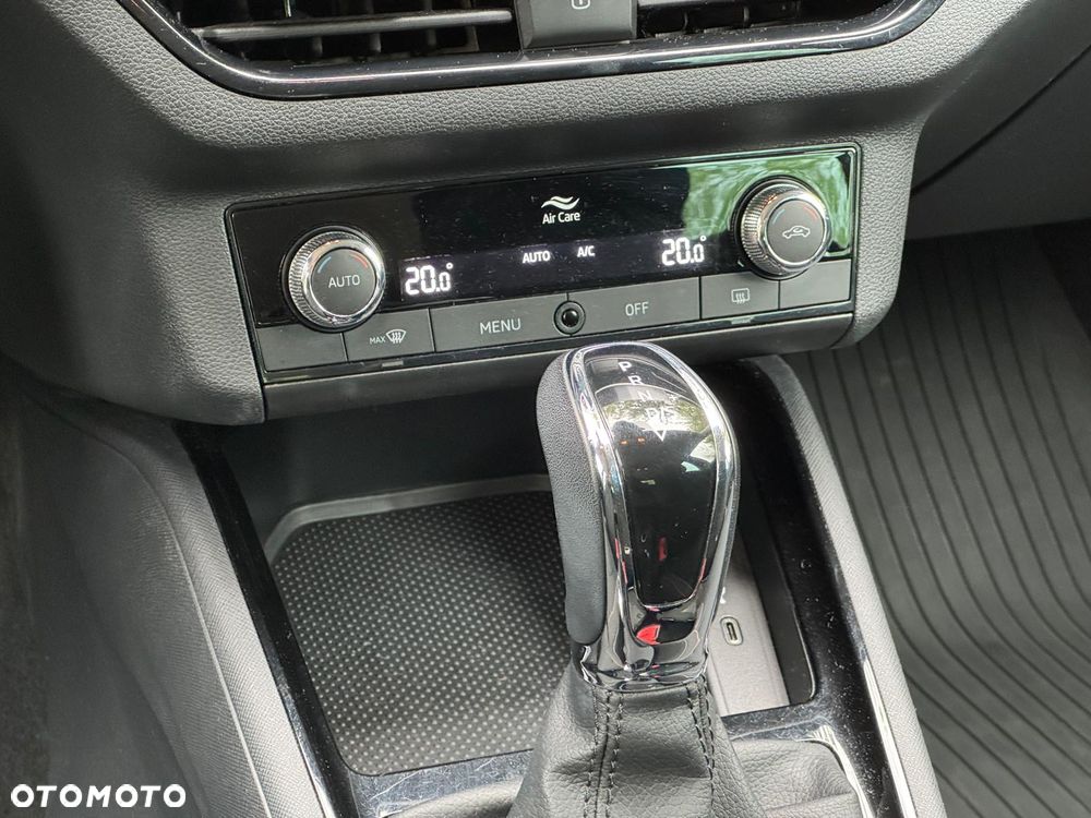 Skoda Kamiq 1.0 TSI Ambition DSG - 25