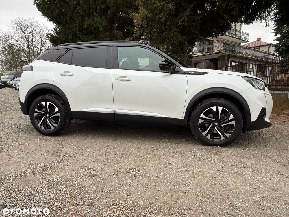 Peugeot 2008 PureTech 130 EAT8 GT Pack - 40