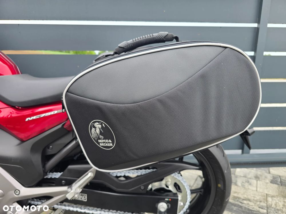 Honda NC - 29