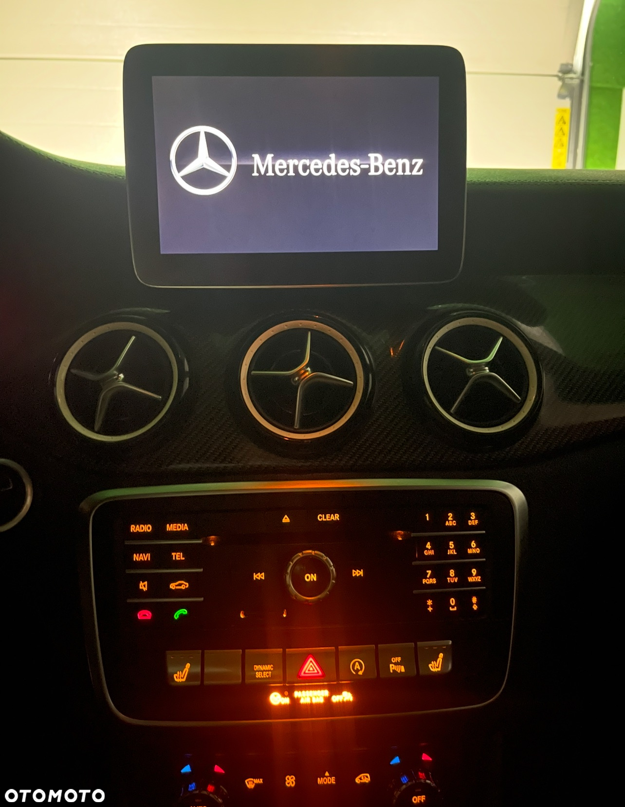 Mercedes-Benz CLA 200 d 7G-DCT AMG Line - 9
