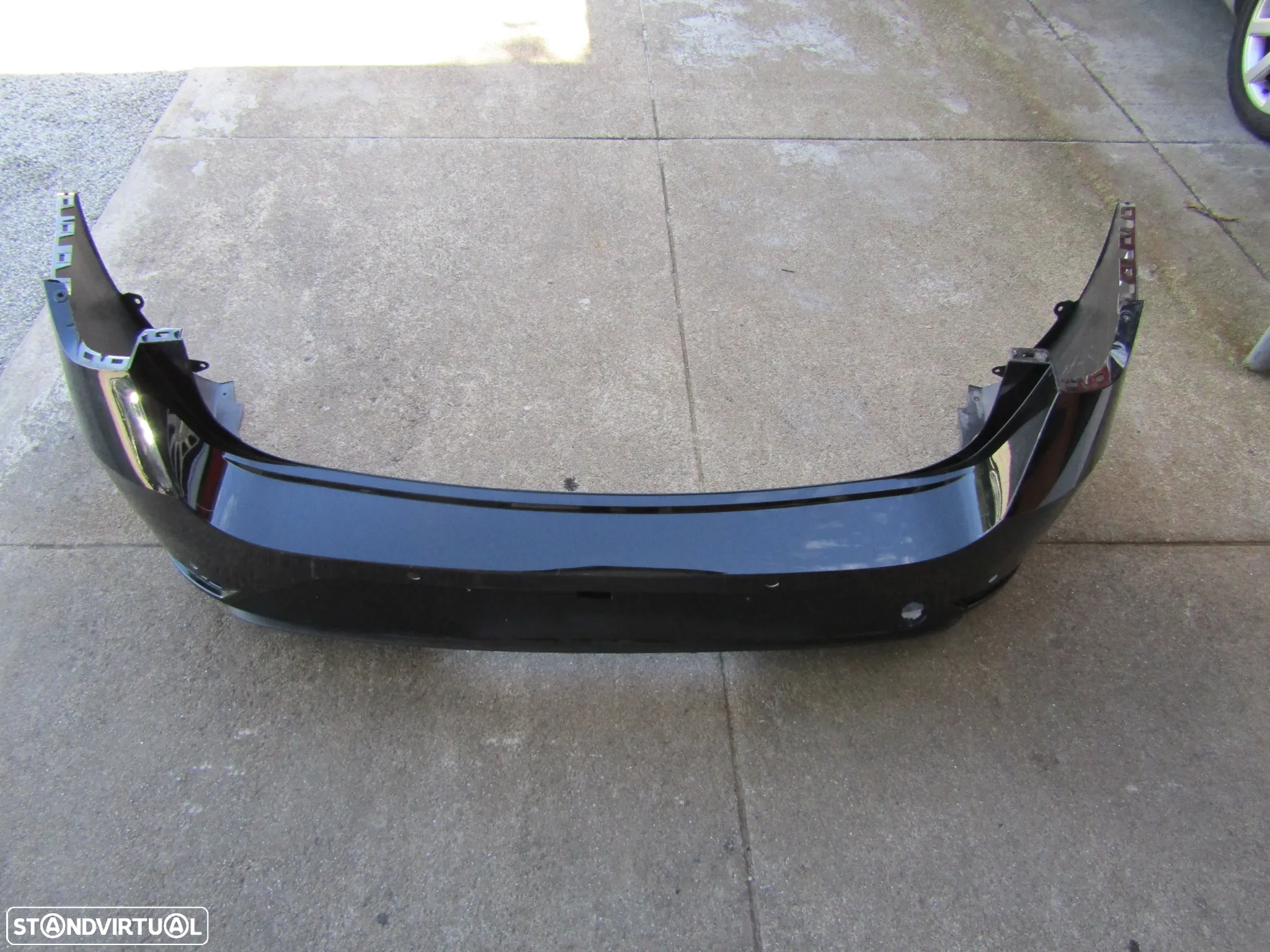 Para-choques tras Seat Leon carrinha ano 2023 (original), ver detalhes - 2