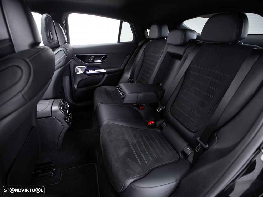 Mercedes-Benz GLC 300 de Coupe 4Matic 9G-TRONIC Edition AMG Line - 12