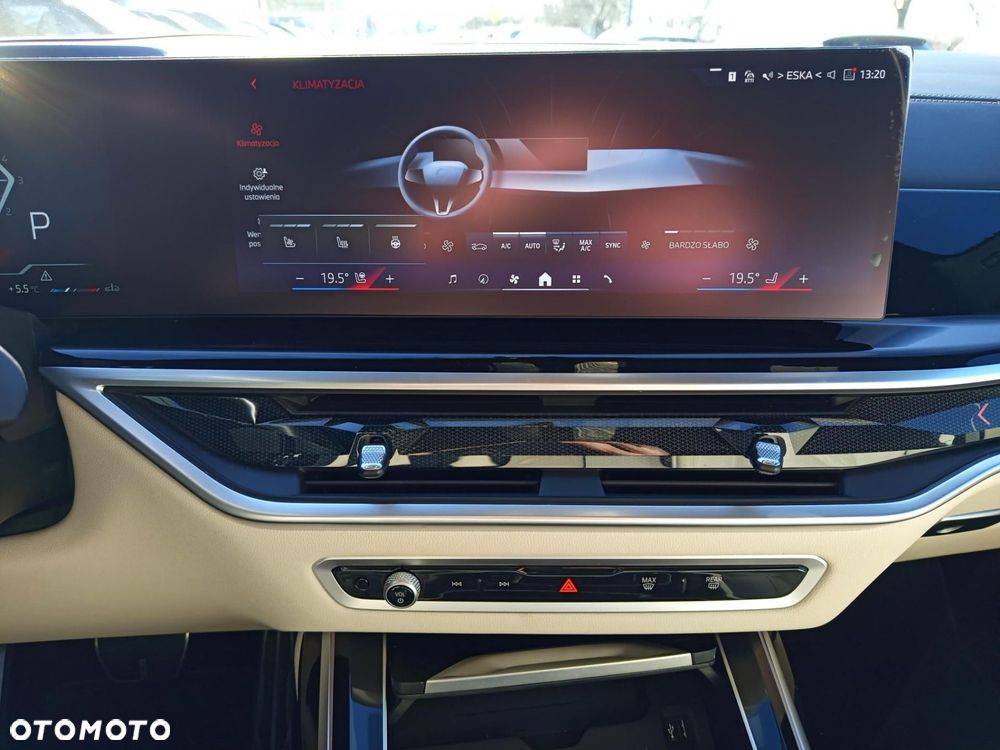 BMW X7 - 18