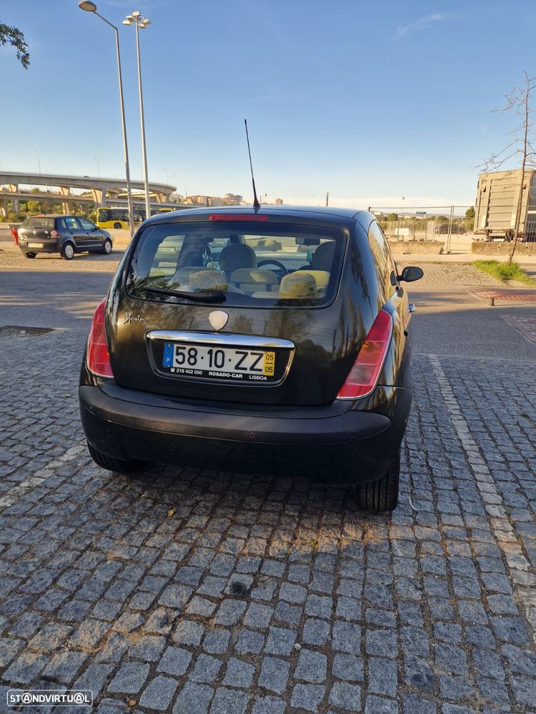 Lancia Ypsilon 1.2 16V Platino 5 - 5
