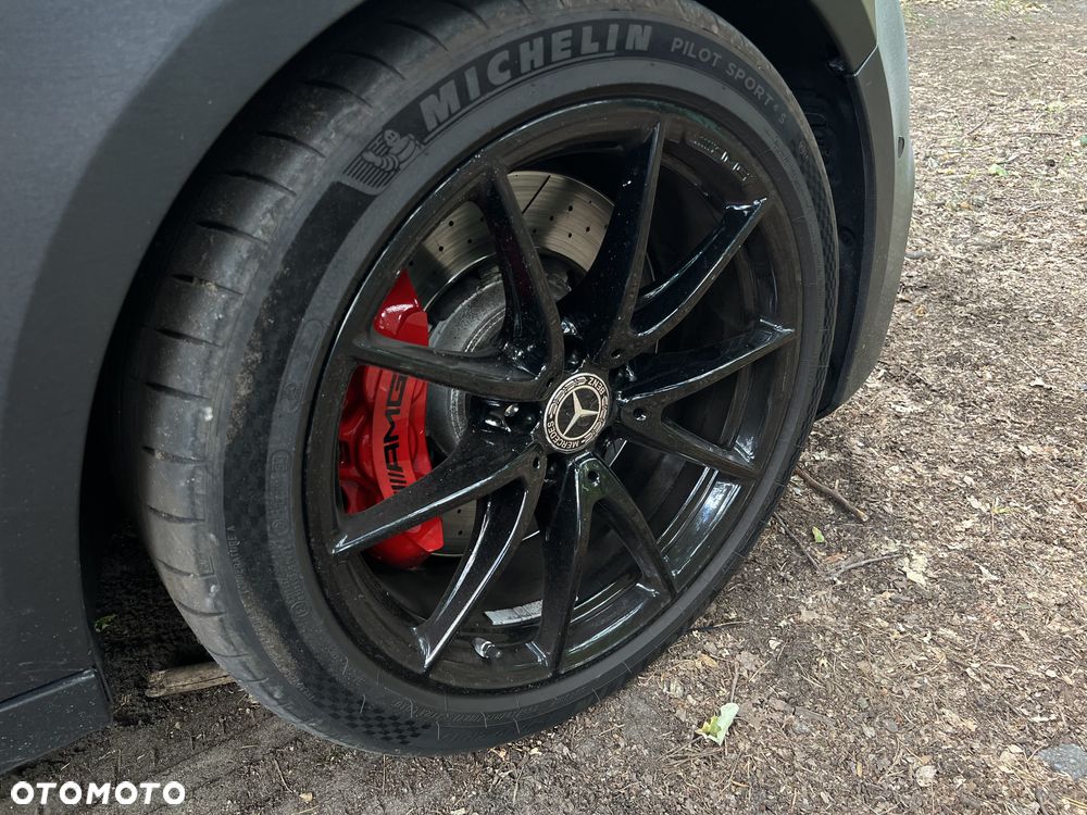 Mercedes-Benz Klasa E AMG 63 S 4-Matic+ - 18