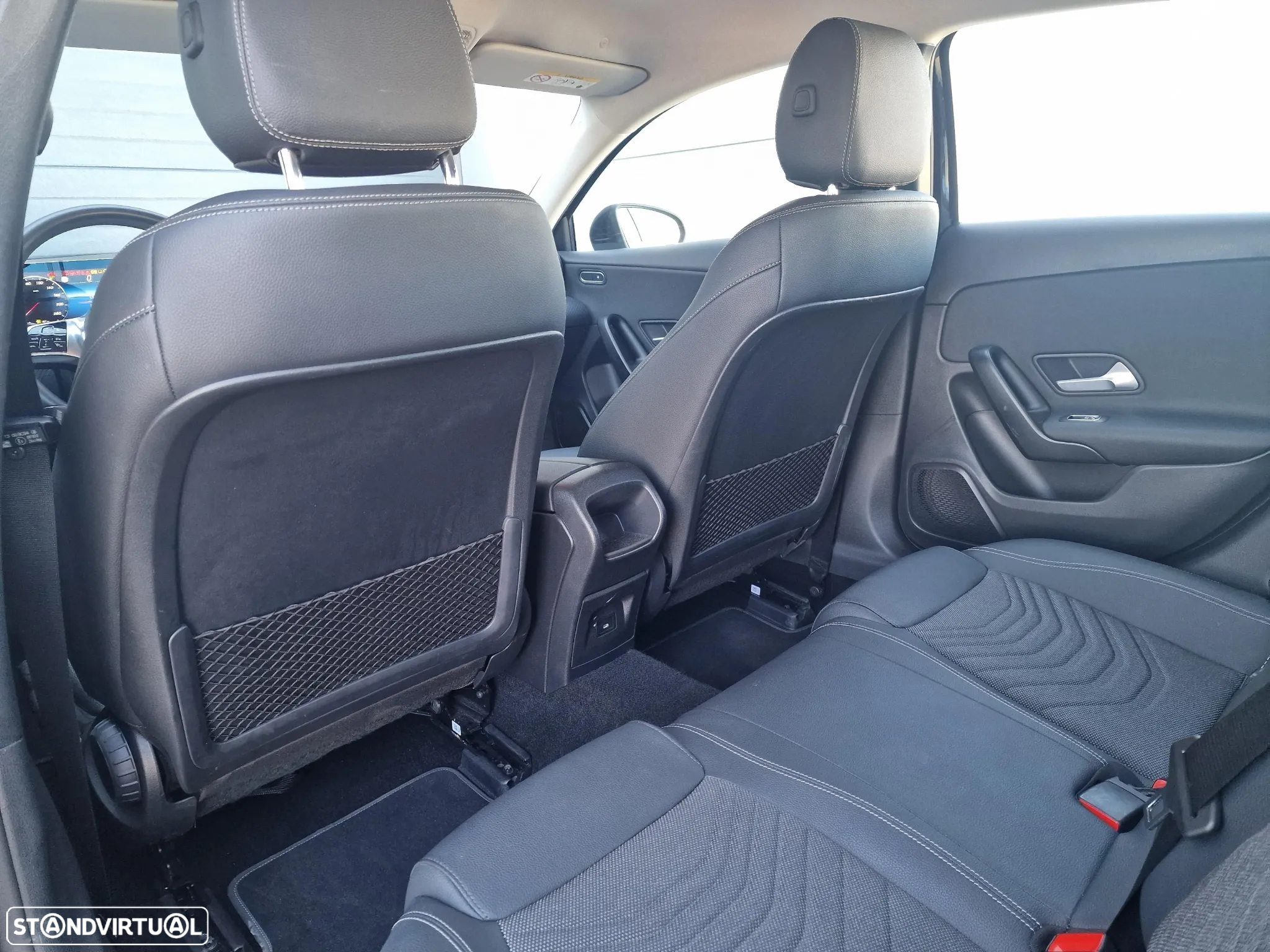 Mercedes-Benz A 200 Standard - 14