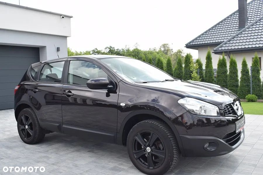 Nissan Qashqai 2.0 visia - 24