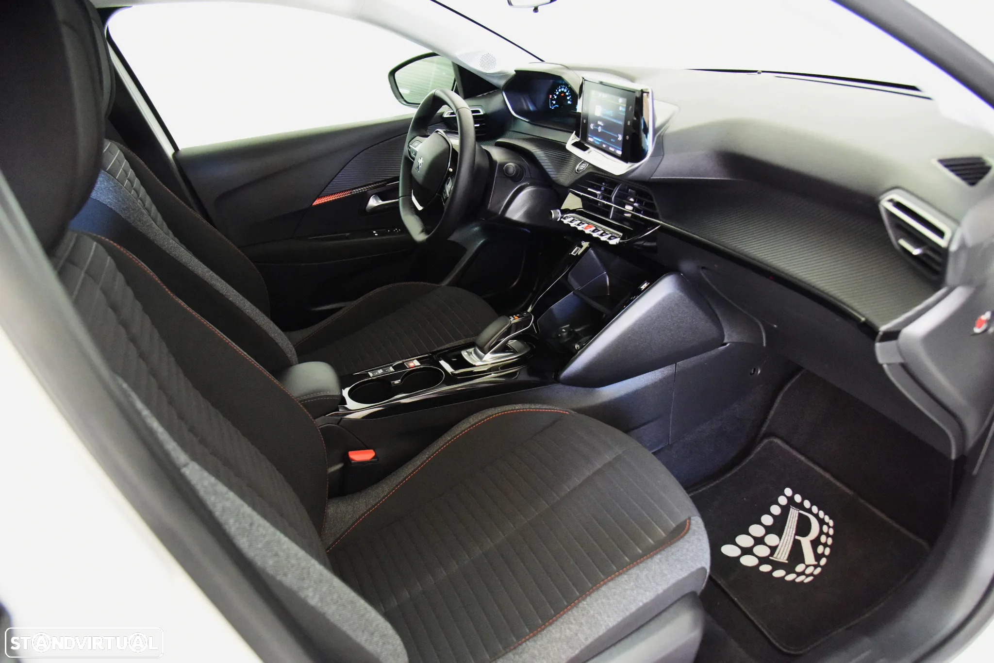 Peugeot e-208 Active Pack - 25
