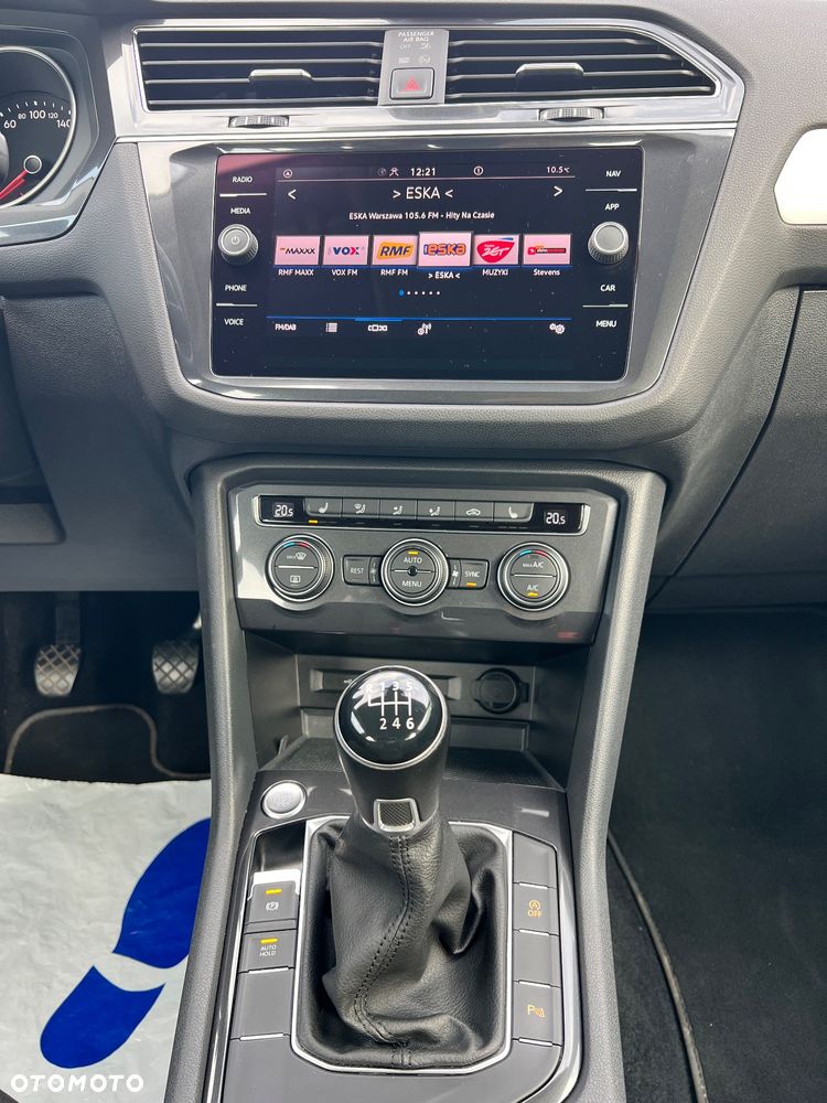 Volkswagen Tiguan Allspace 1.5 TSI EVO Comfortline - 11
