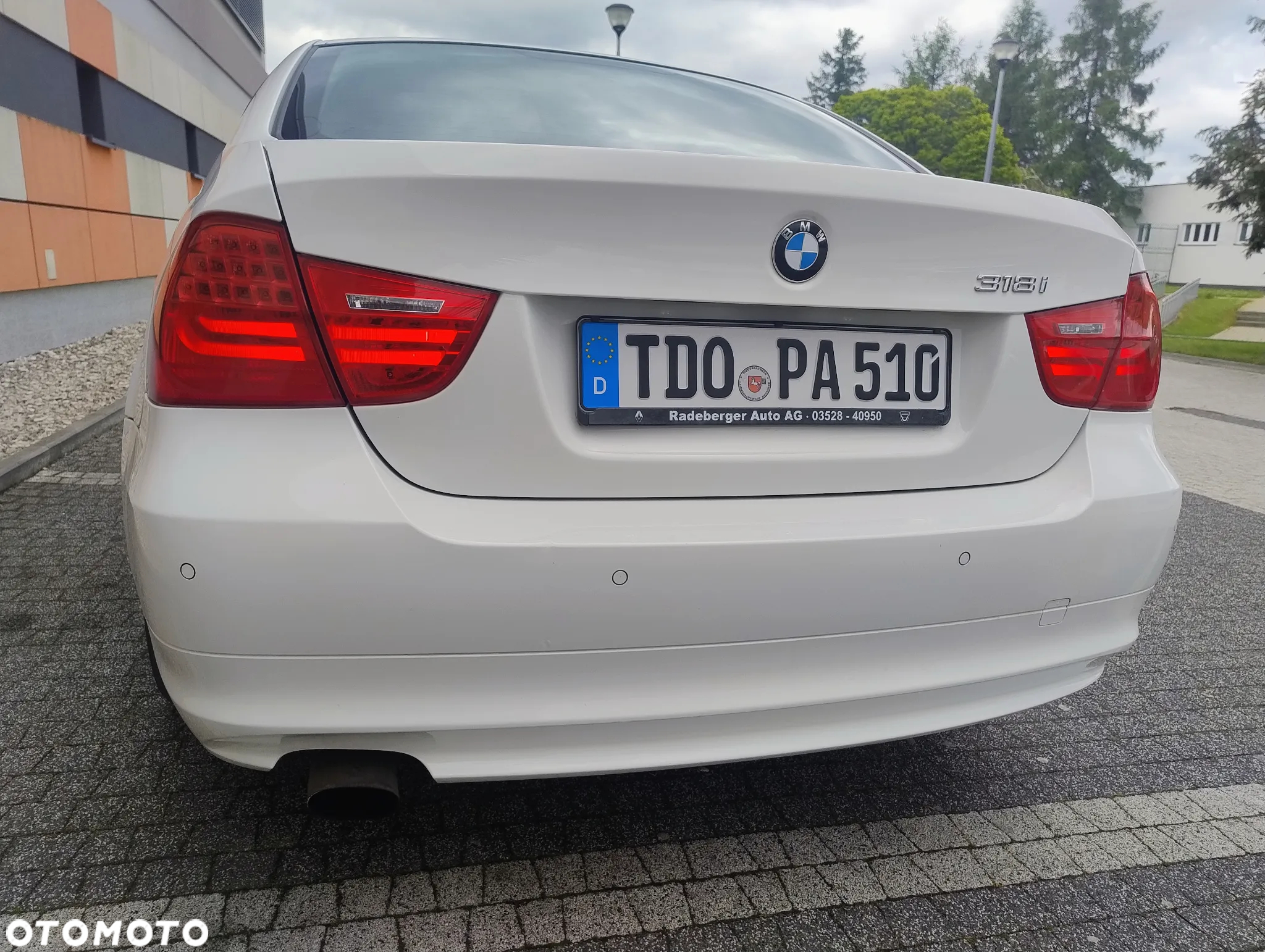 BMW Seria 3 318i - 31