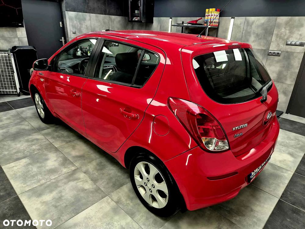 Hyundai i20 1.1 CRDi Comfort - 37