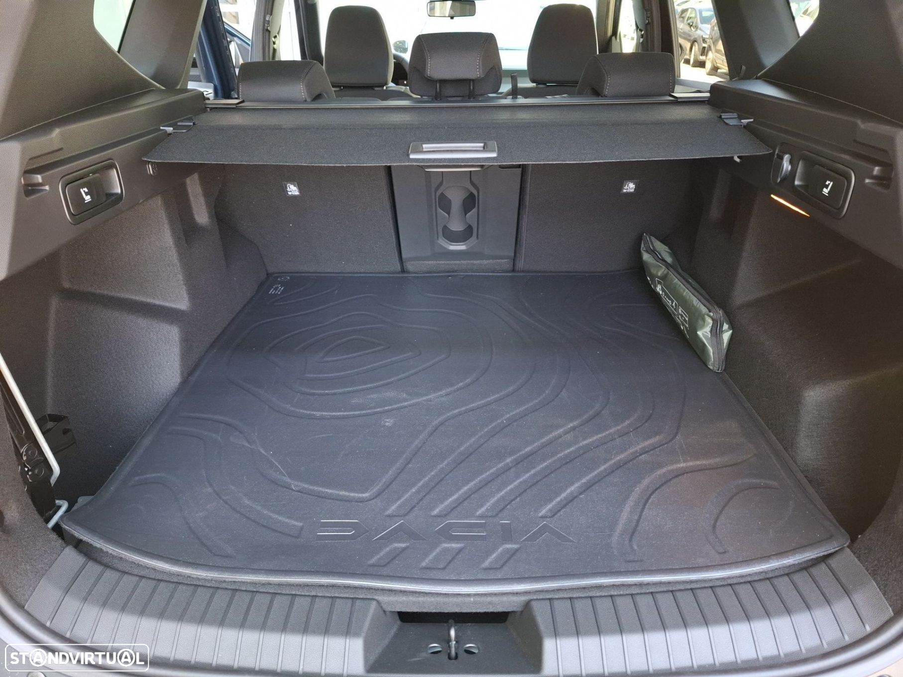 Dacia Bigster 1.2 Mild Hybrid Extreme - 25