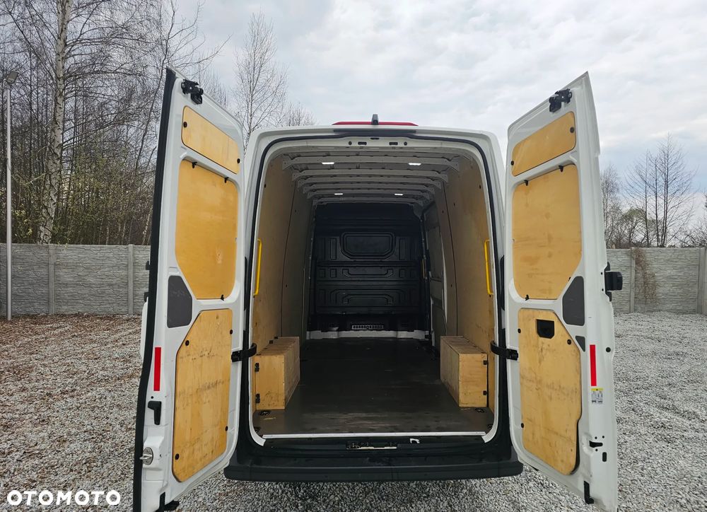 Volkswagen CRAFTER - 7