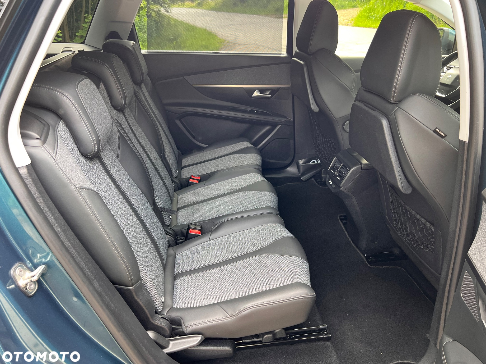 Peugeot 5008 1.5 BlueHDI Allure S&S EAT8 - 24