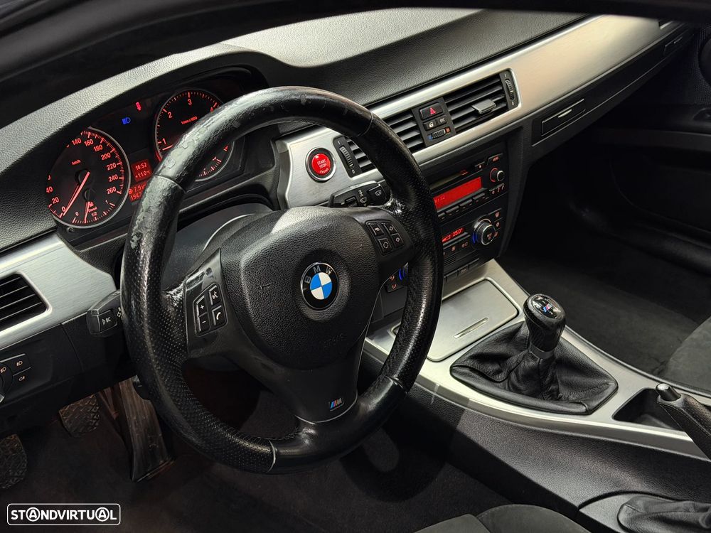 BMW 320 d Coupe - 3