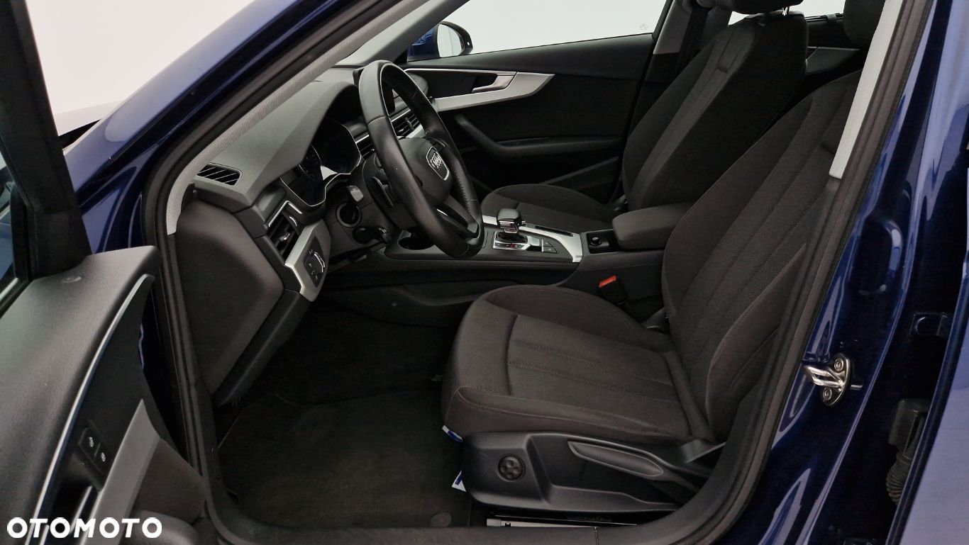 Audi A4 2.0 TDI S tronic - 15