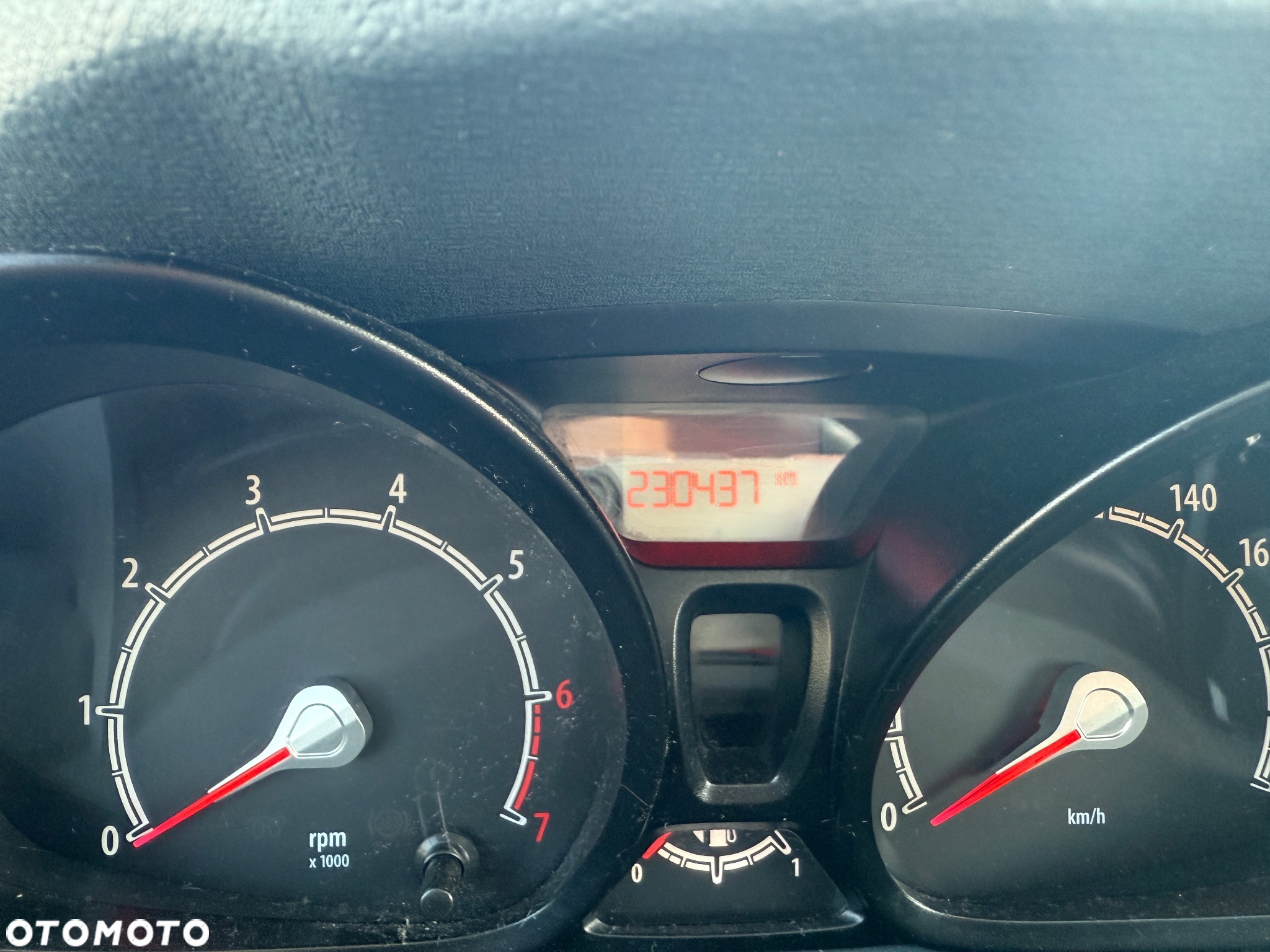 Ford Fiesta 1.4 Titanium - 12