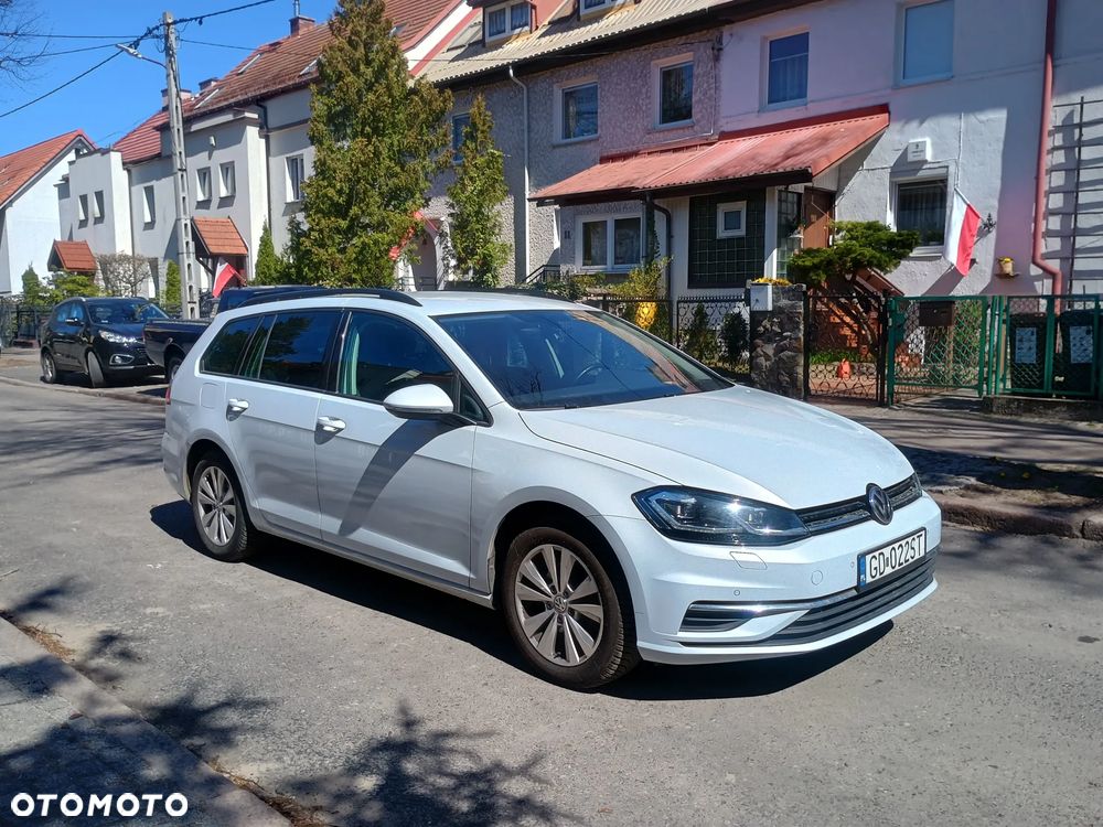 Volkswagen Golf 1.5 TSI BMT Evo Comfortline - 4