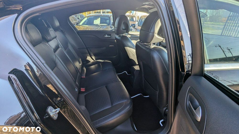 DS Automobiles DS 4 Crossback - 19