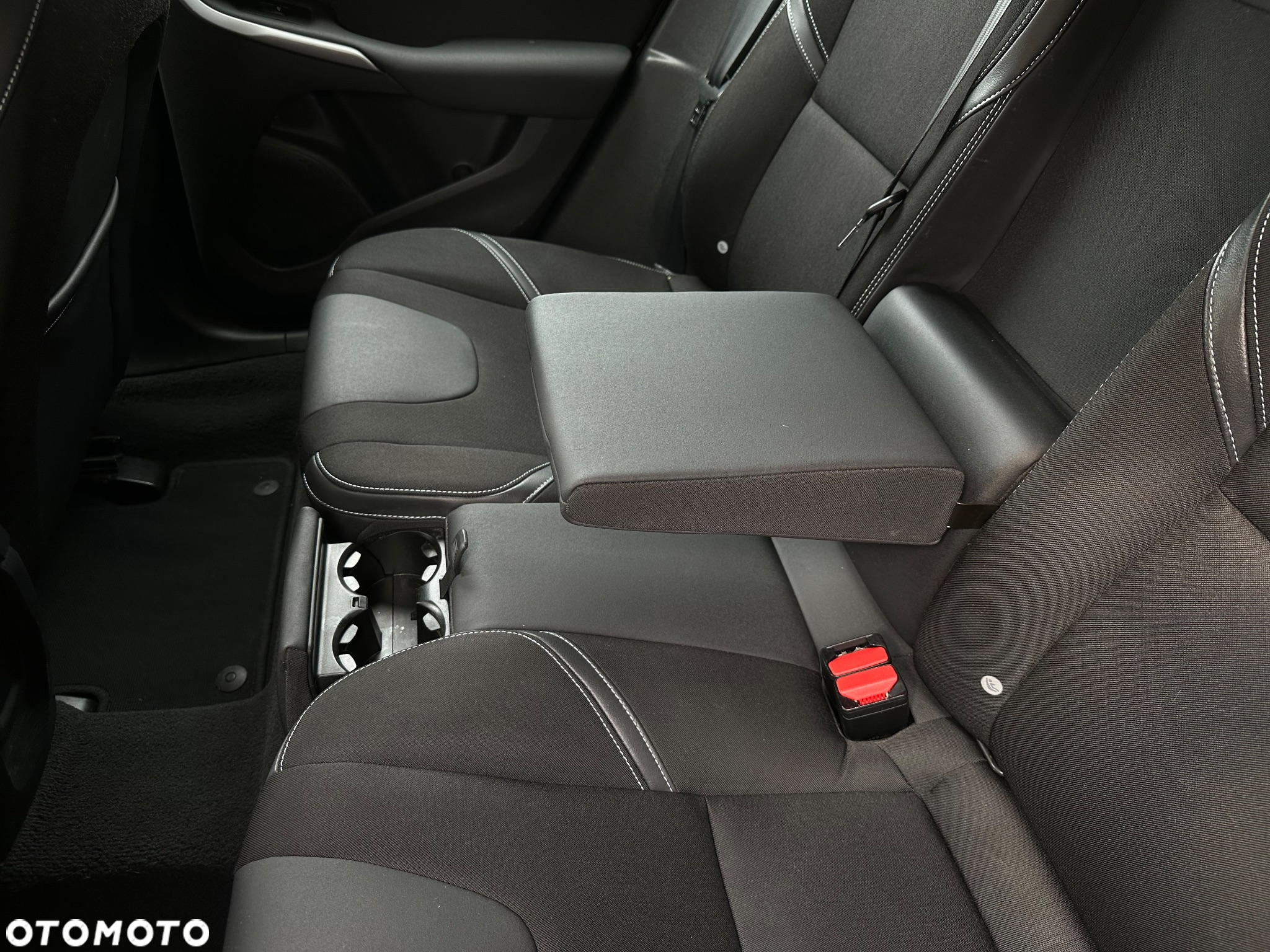 Volvo V40 D2 Momentum - 14