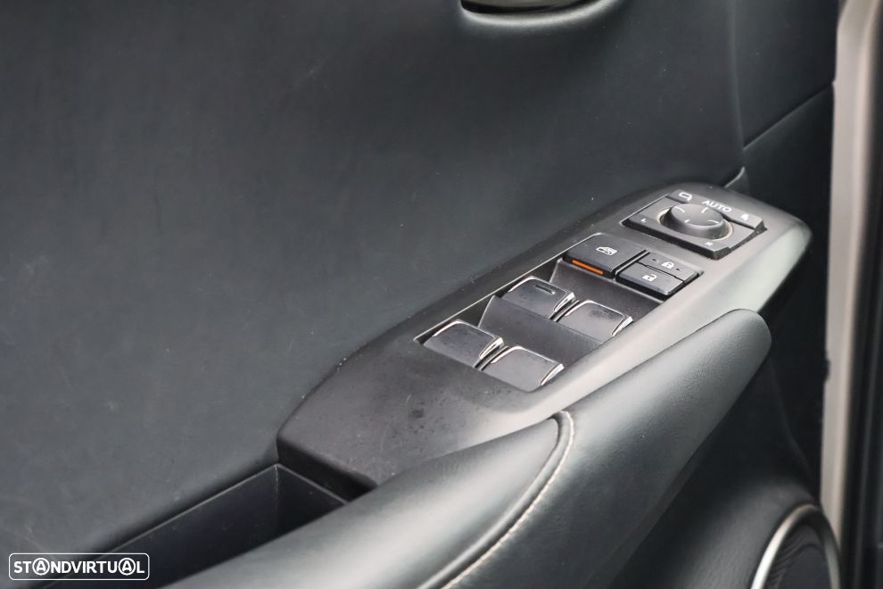Lexus NX 300h Executive+ - 20