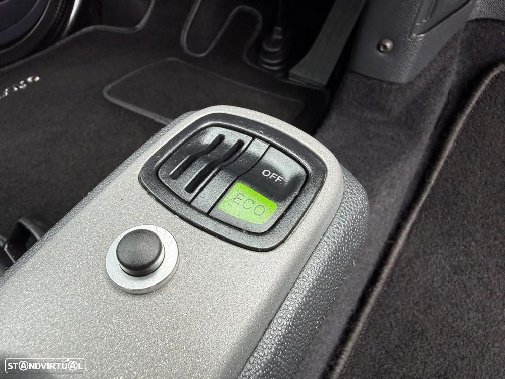Smart ForTwo Coupé 1.0 mhd Pure 61 Softouch - 18