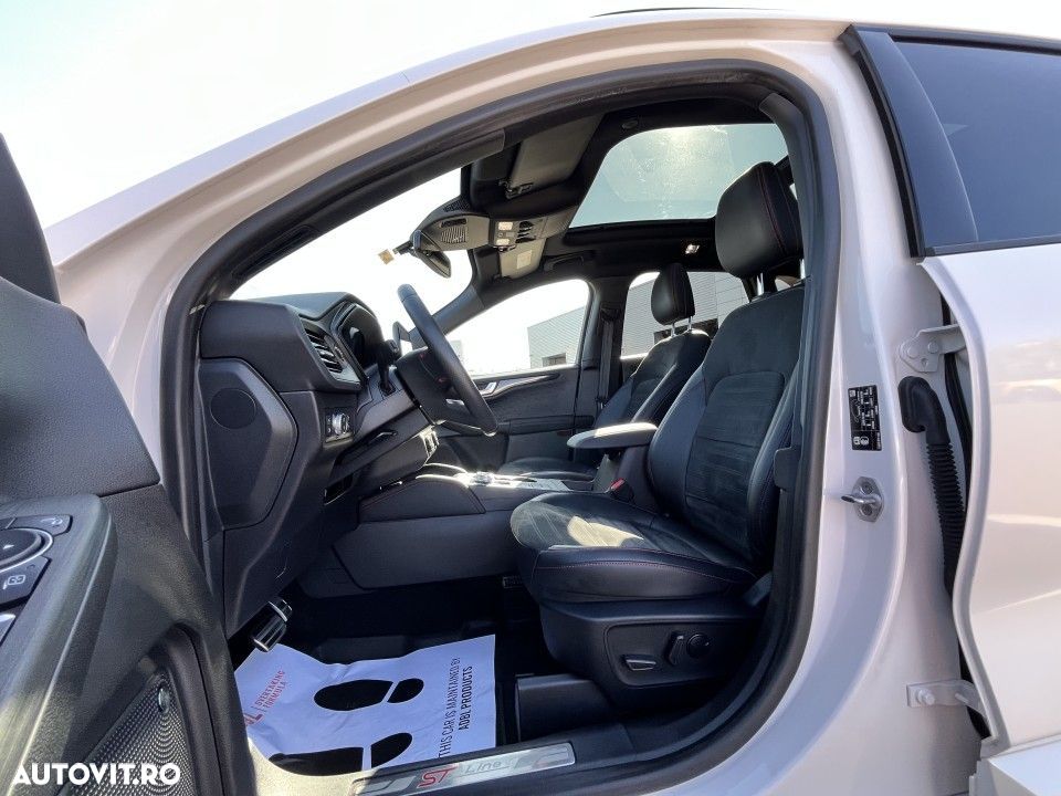 Ford Kuga 2.5 Duratec PHEV ST Line X - 19