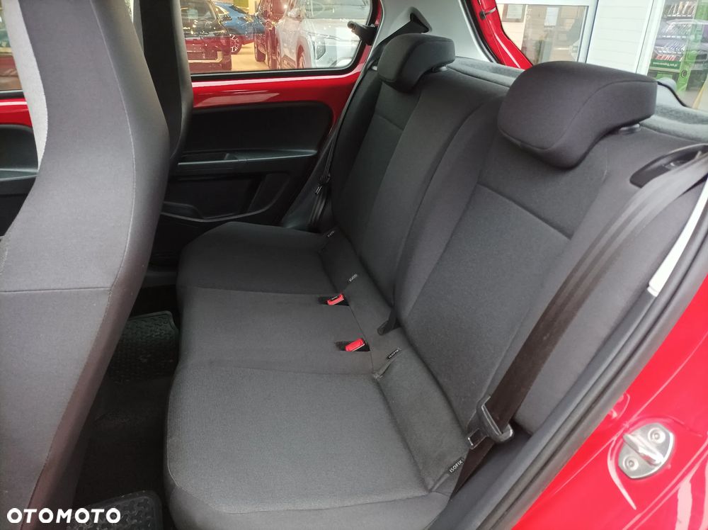 Volkswagen up! 1.0 move - 18