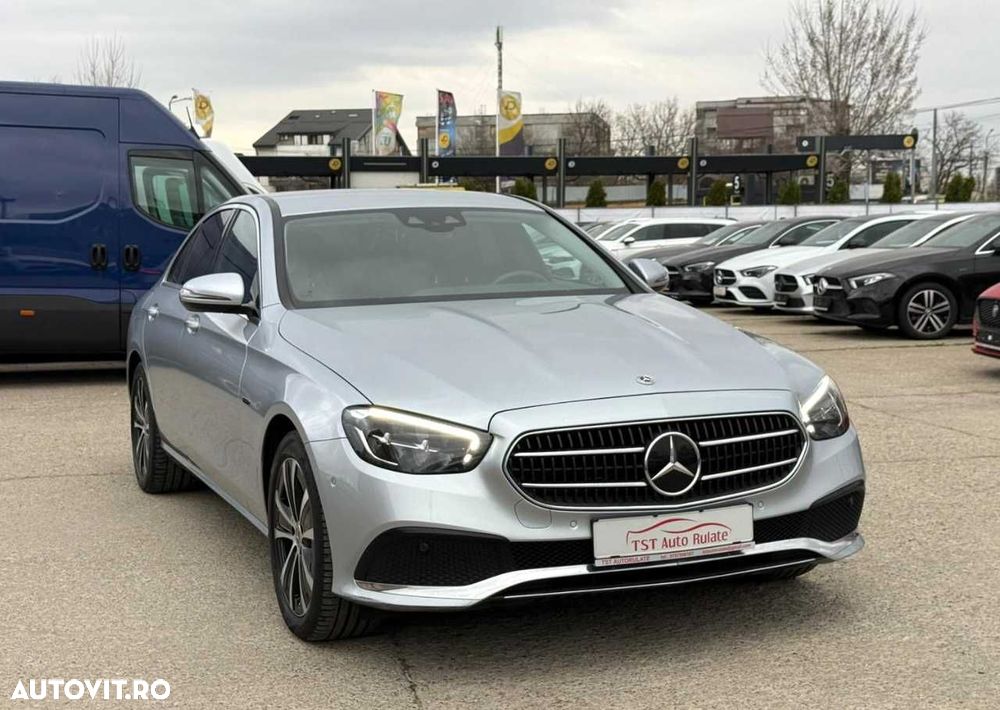 Mercedes-Benz E - 13