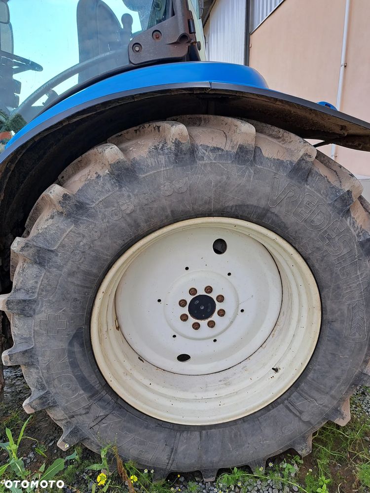 New Holland TS135A - 12