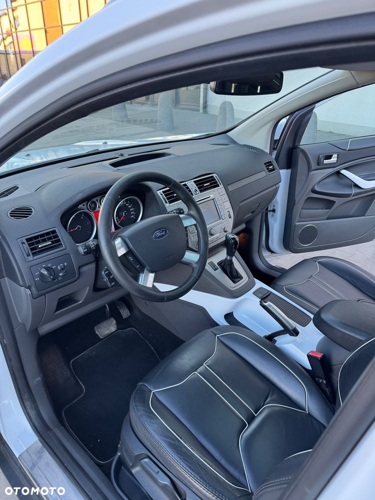 Ford Kuga 2.0 TDCi 4x4 Individual - 11