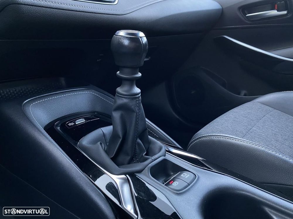 Toyota Corolla Touring Sports 1.2T Comfort+P.Sport - 23