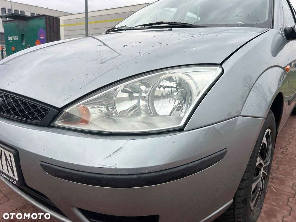 Ford Focus 1.6 Comfort X / 100 - 19