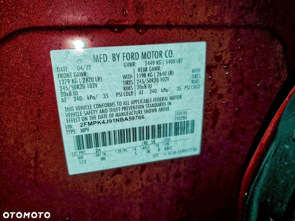 Ford Edge - 32