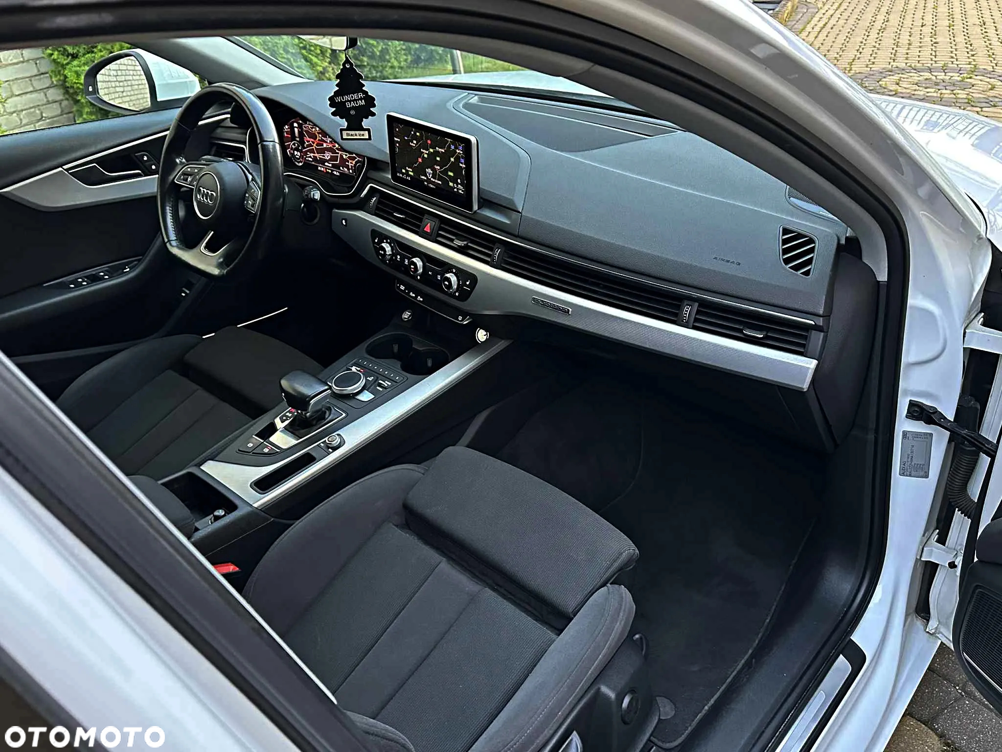 Audi A4 2.0 TDI Quattro Sport S tronic - 32
