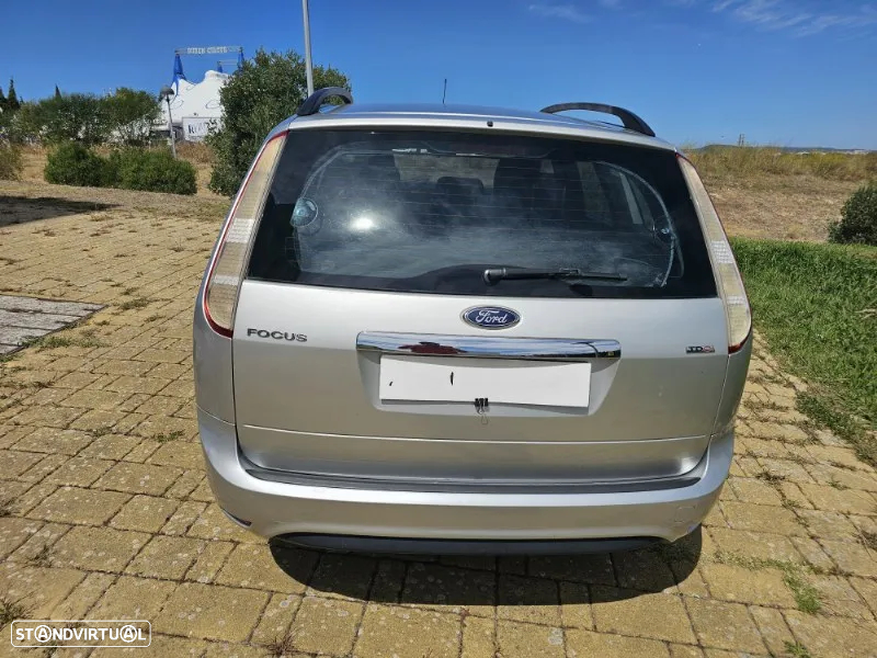 Ford Focus SW 1.6 TDCi Ghia - 28