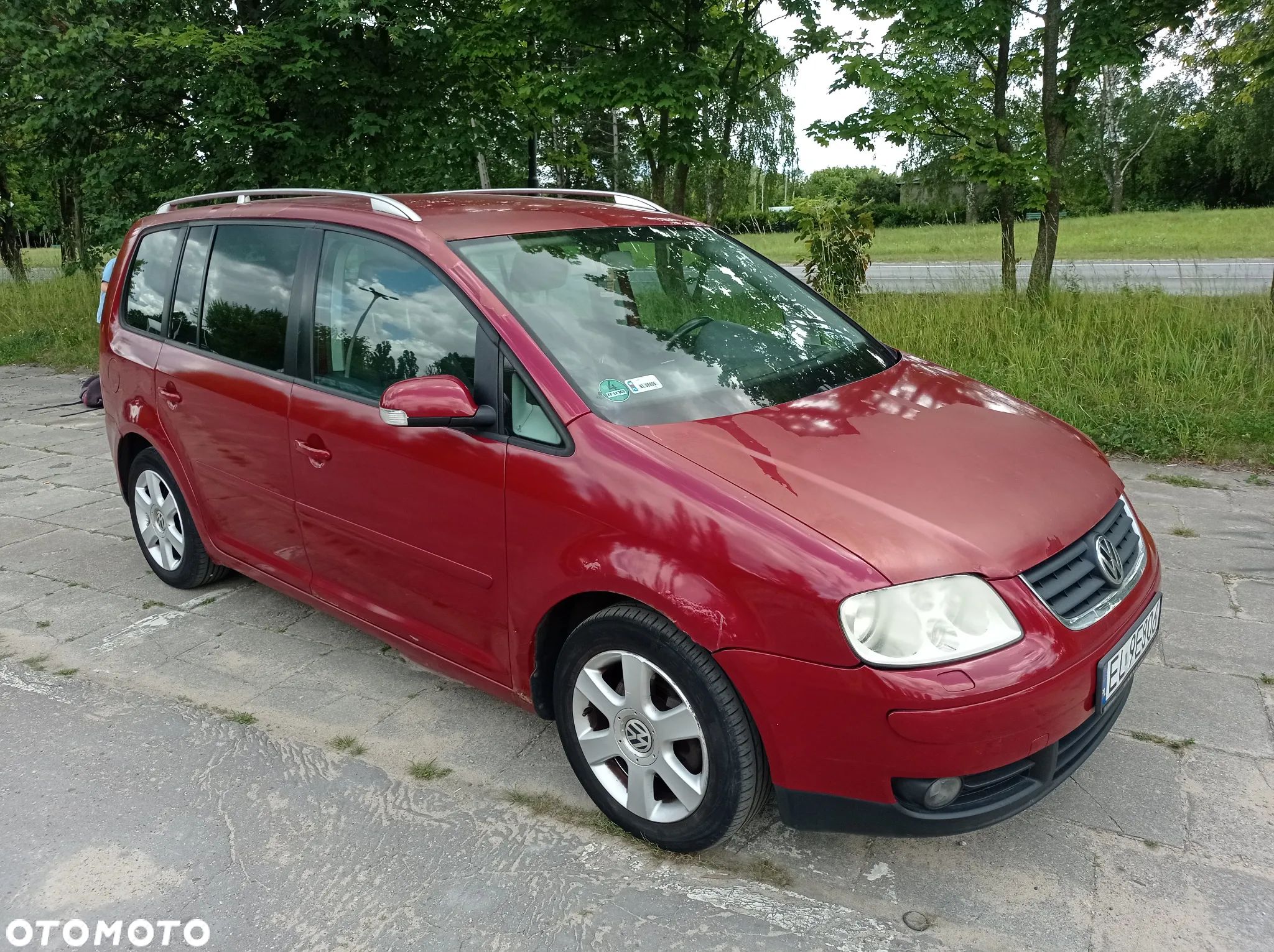 Volkswagen Touran 2.0 TDI Trendline - 1