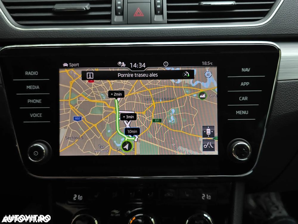 Skoda Superb 1.4 TSI DSG Ambition - 38