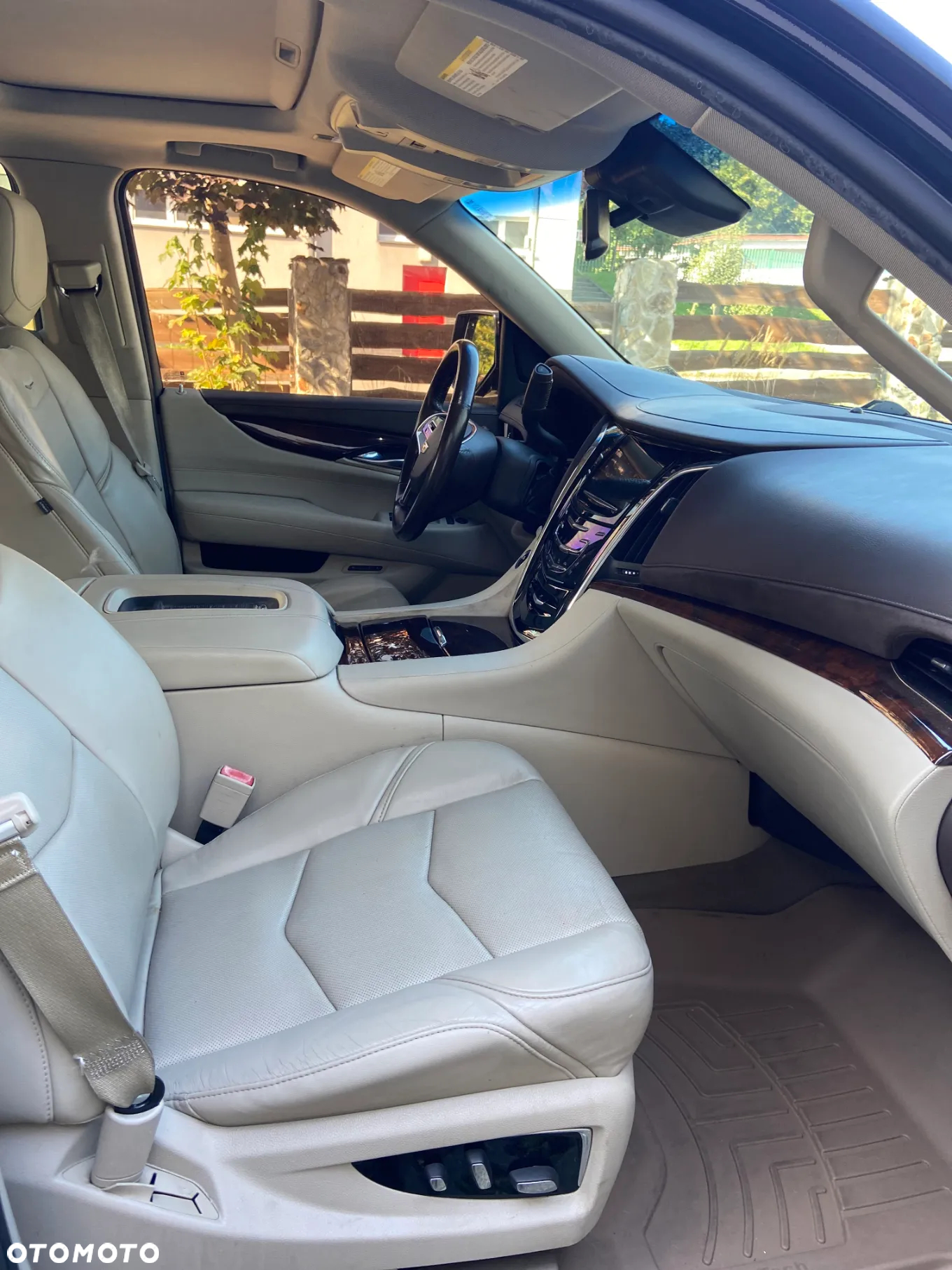 Cadillac Escalade 6.2 V8 Platinum - 8