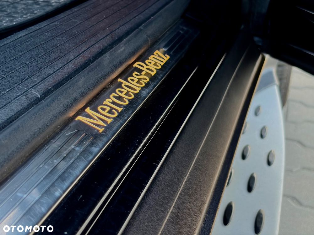 Mercedes-Benz ML - 22