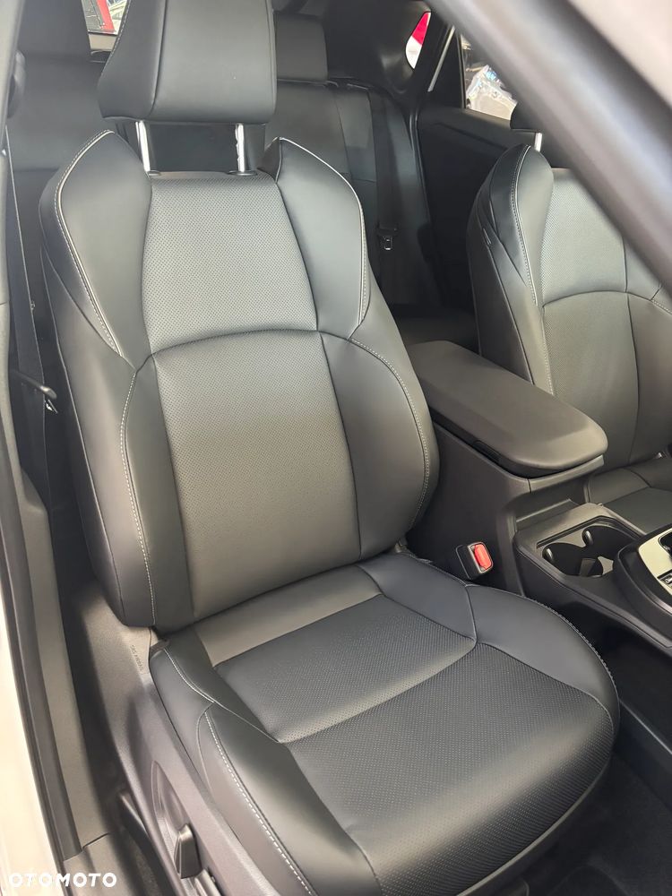 Toyota bZ4X 73.1kWh 4x4 Executive - 32