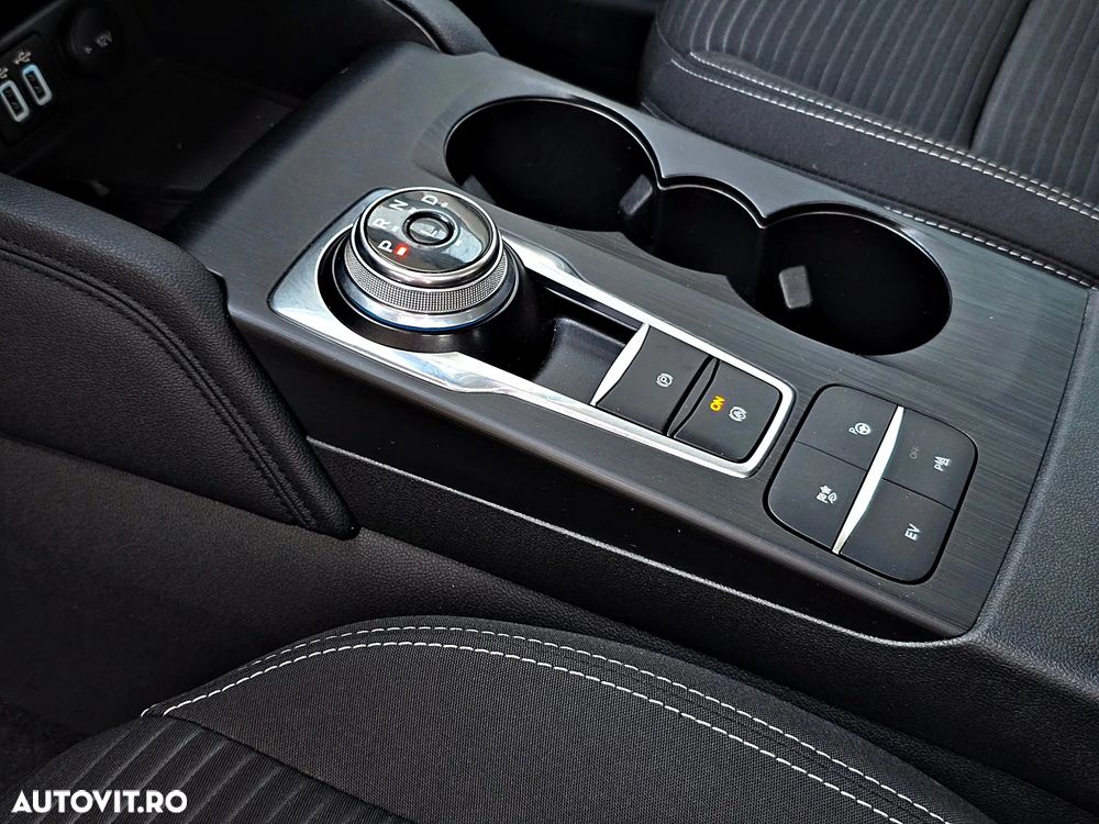 Ford Kuga 2.5 Duratec PHEV Titanium - 20