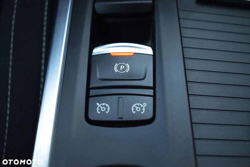 Renault Megane 1.3 TCe FAP Winter Edition - 23