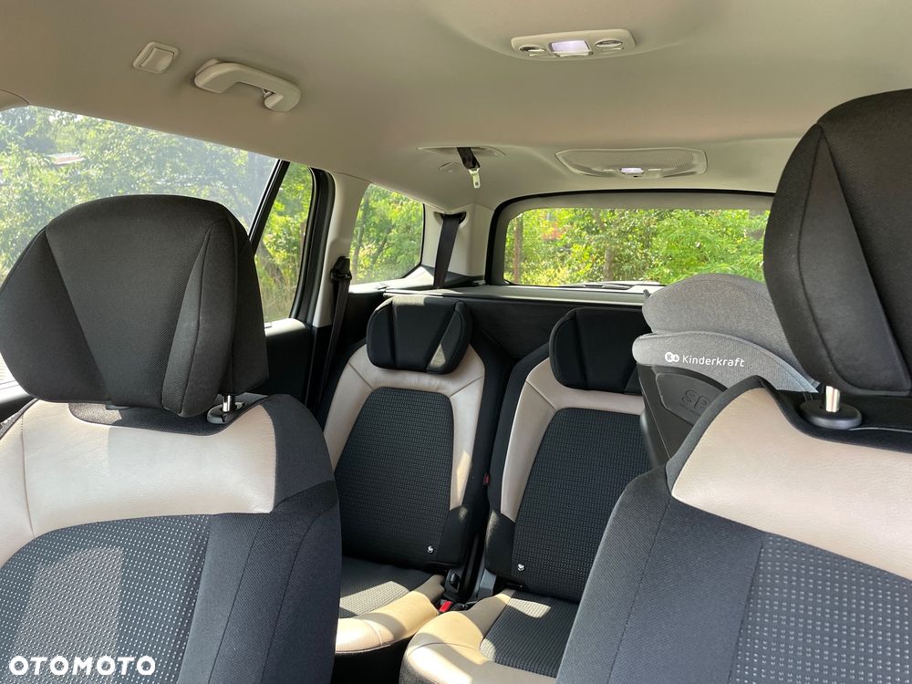 Citroën C4 Grand Picasso - 24
