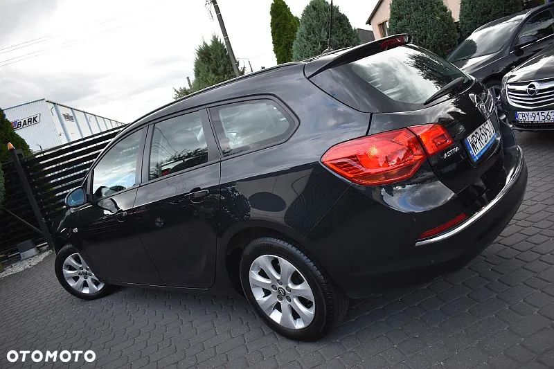 Opel Astra IV 1.6 Sport - 3