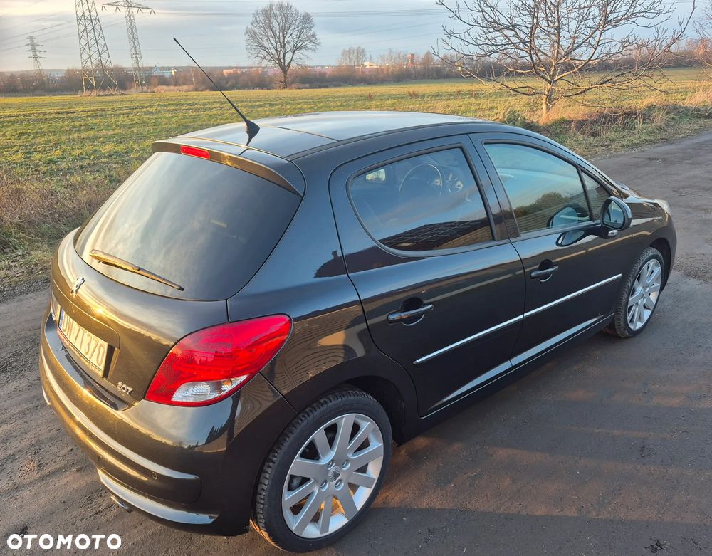 Peugeot 207 - 5
