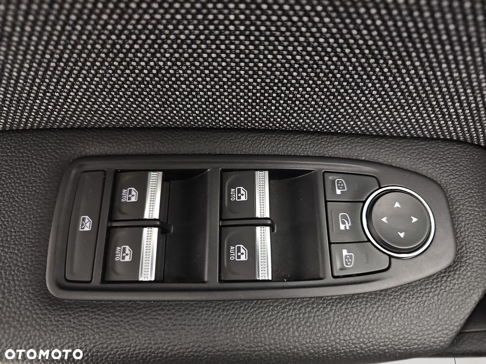 Renault Captur 1.0 TCe Techno - 11