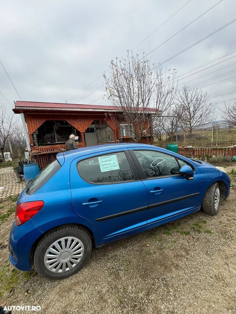 Peugeot 207 1.4HDI Urban - 6
