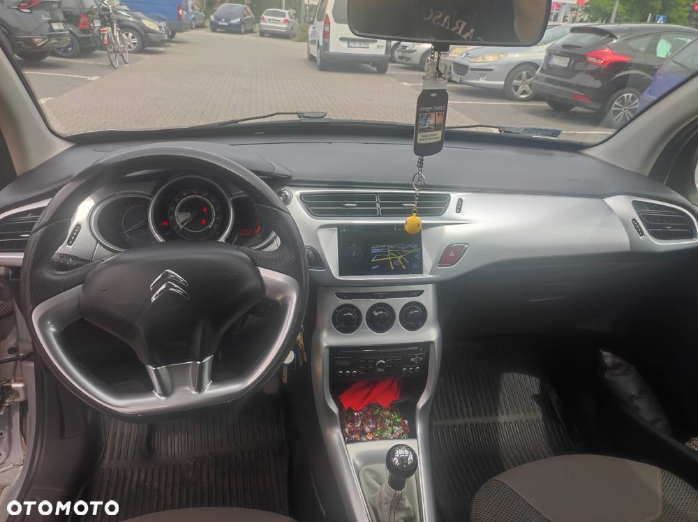 Citroën C3 1.4 HDi First - 2