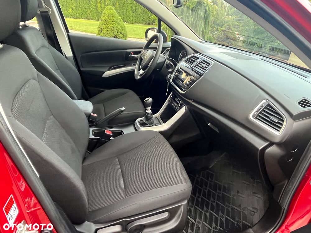 Suzuki SX4 S-Cross 1.4 SHVS Comfort Plus - 26